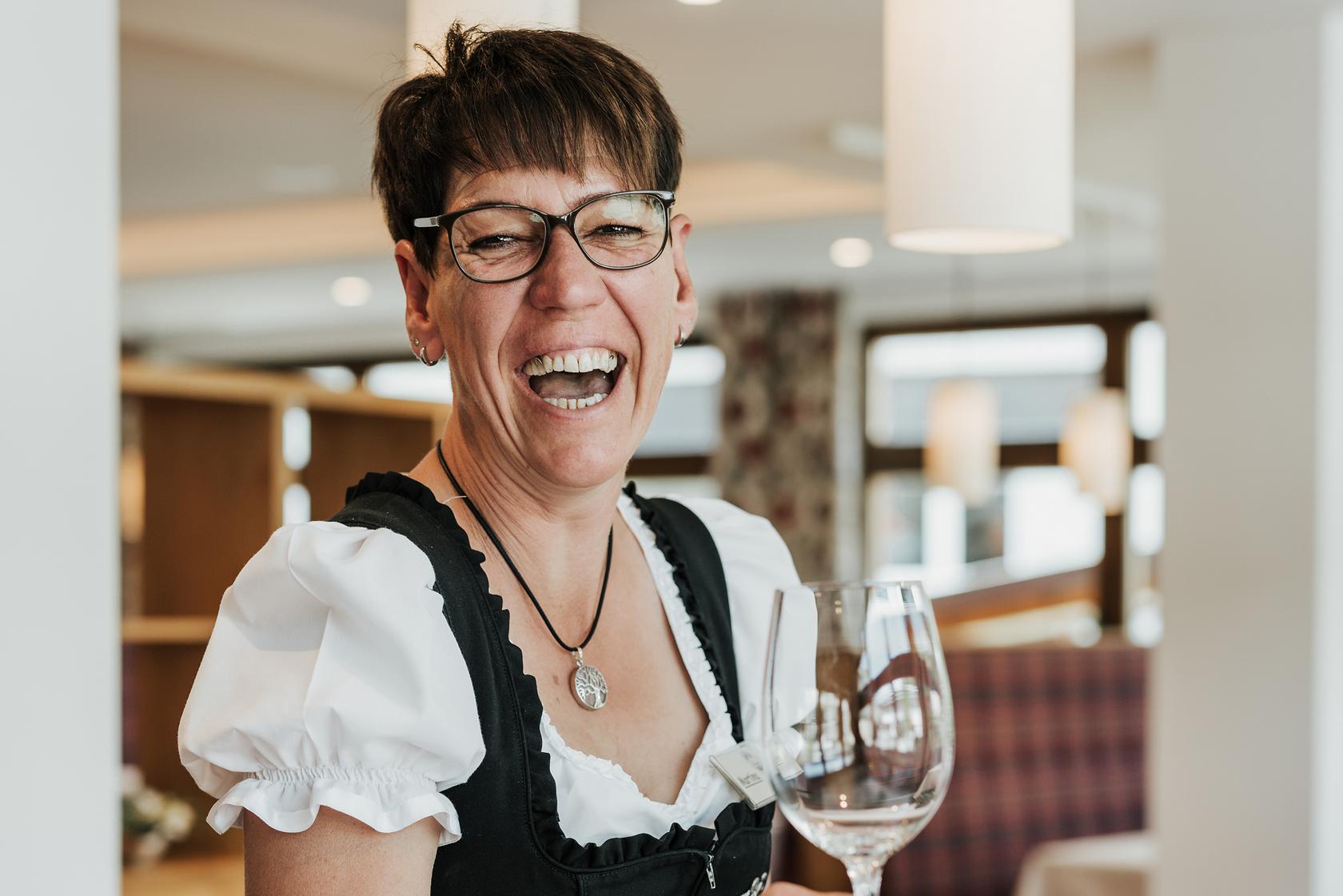 Servicechefin Martina - bereits seit der Lehre bei uns im Hotel